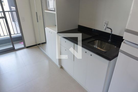Studio de kitnet/studio para alugar com 1 quarto, 25m² em Consolação, São Paulo