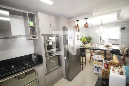 Cozinha de casa de condomínio para alugar com 4 quartos, 260m² em Estância Velha, Canoas