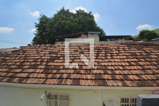 Vista 1 da Sala/Cozinha da Casa 2 de casa à venda com 2 quartos, 70m² em Váz Lobo, Rio de Janeiro