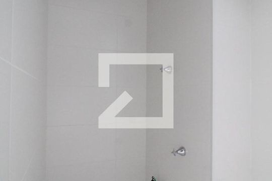 Banheiro da Suíte de apartamento para alugar com 1 quarto, 29m² em Vila Ré, São Paulo