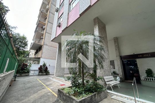 Fachada de apartamento para alugar com 2 quartos, 80m² em Méier, Rio de Janeiro