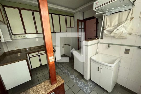 Cozinha e Área de Serviço de apartamento para alugar com 2 quartos, 80m² em Méier, Rio de Janeiro