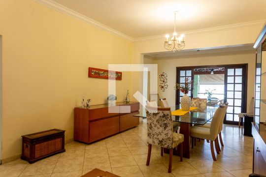 Sala de casa à venda com 5 quartos, 400m² em Aclimação, São Paulo