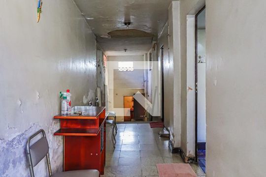 Entrada de casa à venda com 3 quartos, 167m² em Bom Jesus, Belo Horizonte
