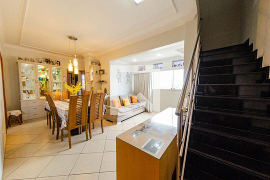 Apartamento à venda com 3 quartos, 185m² em Prado, Belo Horizonte