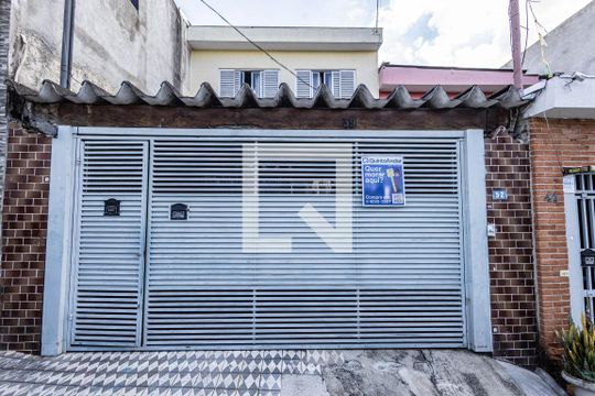 Fachada de casa à venda com 3 quartos, 144m² em Vila Carrao, São Paulo