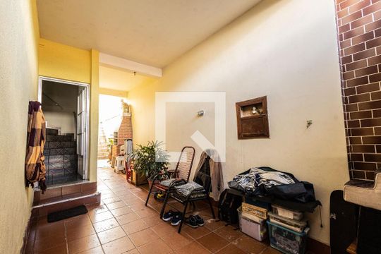 Garagem de casa à venda com 3 quartos, 144m² em Vila Carrao, São Paulo