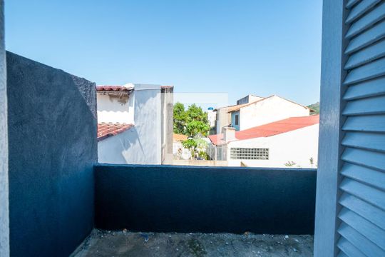 Vista do Quarto 1 de casa à venda com 3 quartos, 110m² em Campo Novo, Porto Alegre