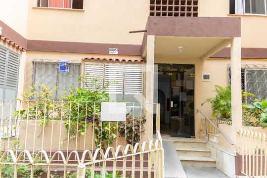 Fachada de apartamento para alugar com 2 quartos, 45m² em Piedade, Rio de Janeiro