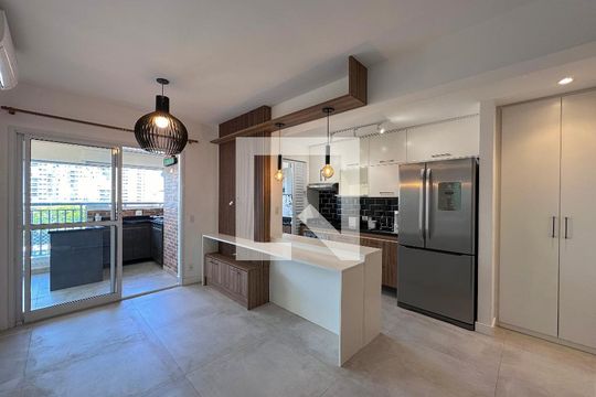 Apartamento à venda com 2 quartos, 72m² em Santo Amaro, São Paulo