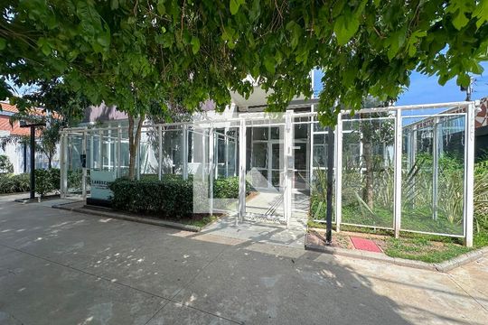 Fachada de apartamento à venda com 2 quartos, 72m² em Santo Amaro, São Paulo