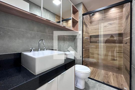 Banheiro Suíte de apartamento à venda com 2 quartos, 72m² em Santo Amaro, São Paulo