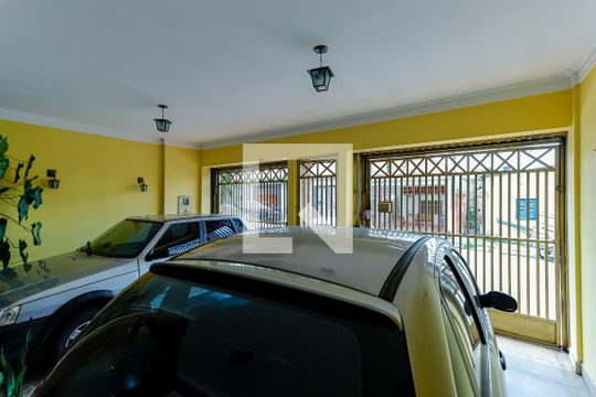 Garagem de casa à venda com 2 quartos, 175m² em Jardim Brasil, São Paulo