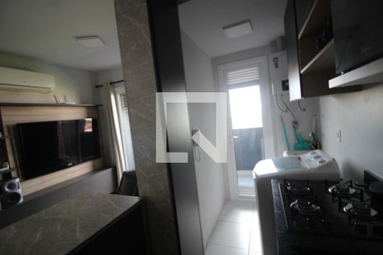 Cozinha de apartamento à venda com 2 quartos, 61m² em Harmonia, Canoas
