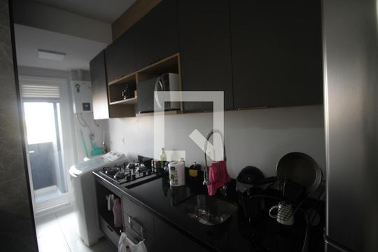 Cozinha de apartamento à venda com 2 quartos, 61m² em Harmonia, Canoas
