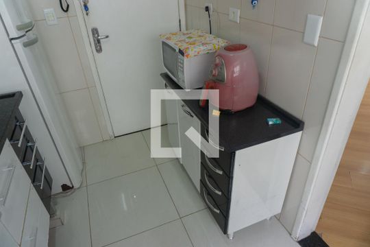 Cozinha de apartamento para alugar com 1 quarto, 58m² em Bela Vista, São Paulo