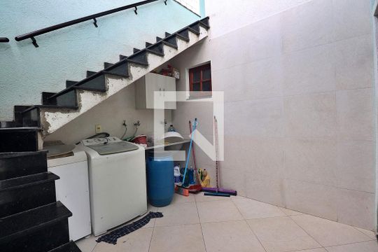 Área de Serviço de casa à venda com 3 quartos, 289m² em Jardim Santo Alberto, Santo André