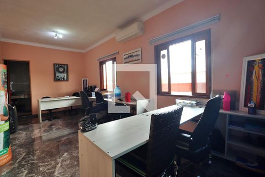 Escritório de casa à venda com 3 quartos, 289m² em Jardim Santo Alberto, Santo André