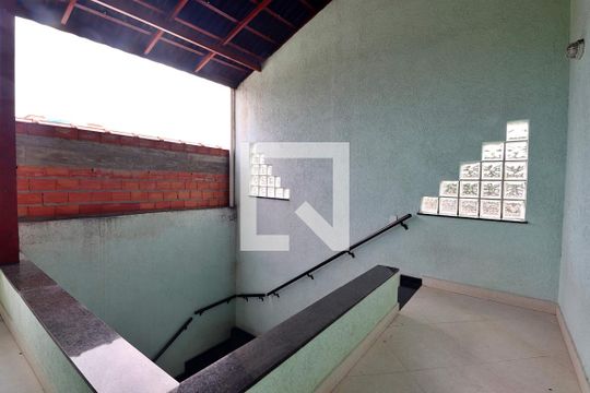 Quintal de casa à venda com 3 quartos, 289m² em Jardim Santo Alberto, Santo André