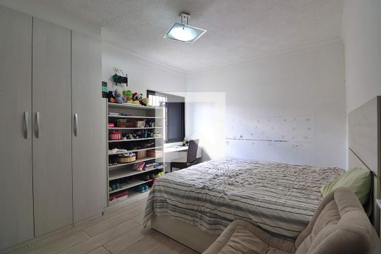 Quarto Suíte de casa à venda com 3 quartos, 289m² em Jardim Santo Alberto, Santo André