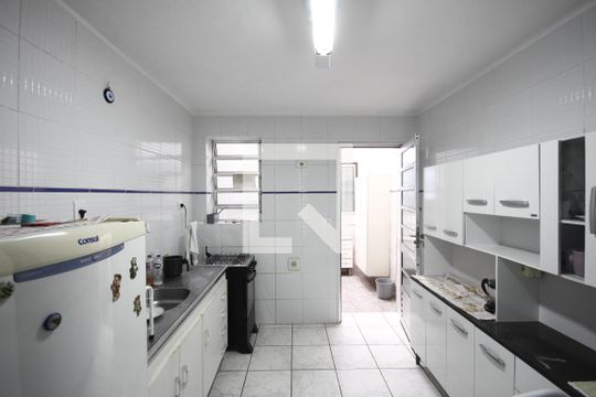 Cozinha de casa à venda com 2 quartos, 114m² em Vila Dom Pedro I, São Paulo