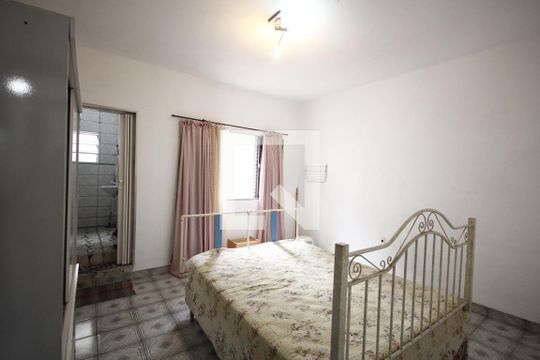 Suíte de casa à venda com 2 quartos, 114m² em Vila Dom Pedro I, São Paulo