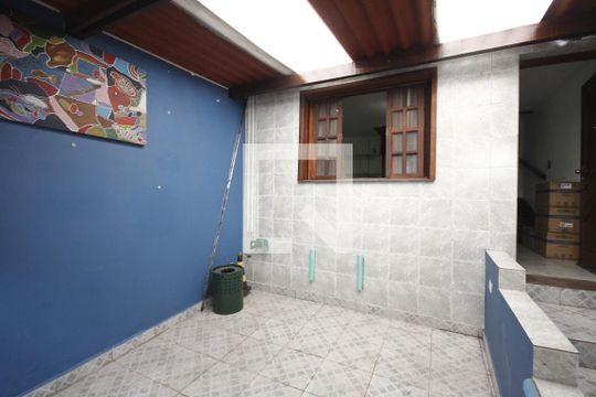 Garagem de casa à venda com 2 quartos, 114m² em Vila Dom Pedro I, São Paulo