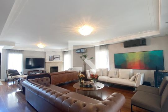Sala de casa de condomínio à venda com 5 quartos, 361m² em Alphaville, Santana de Parnaíba