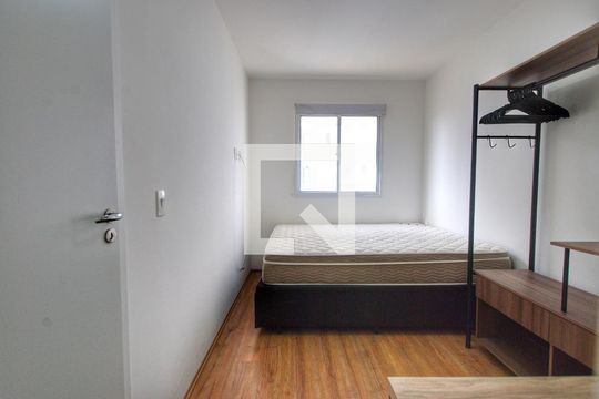 Quarto de apartamento à venda com 1 quarto, 28m² em Cambuci, São Paulo