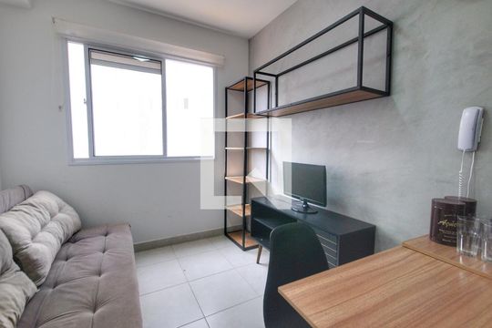 Apartamento à venda com 1 quarto, 28m² em Cambuci, São Paulo