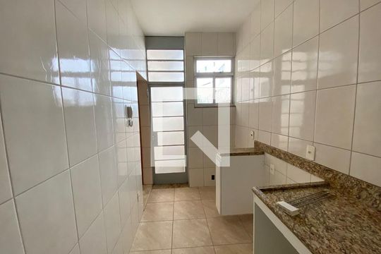 Cozinha 1 de casa à venda com 4 quartos, 280m² em Colégio Batista, Belo Horizonte