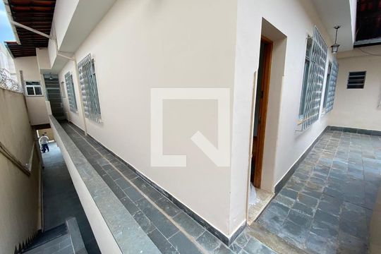 Área comum de casa à venda com 4 quartos, 280m² em Colégio Batista, Belo Horizonte
