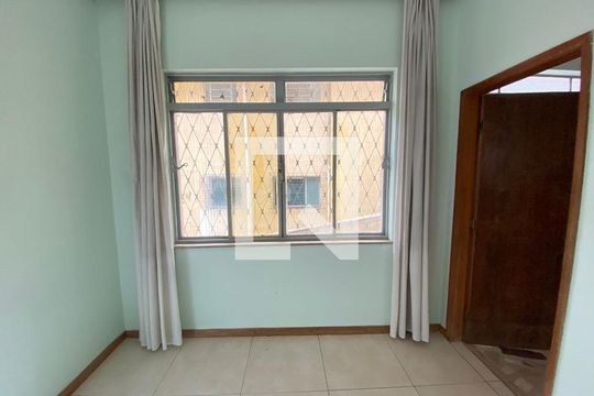 Sala de casa à venda com 4 quartos, 280m² em Colégio Batista, Belo Horizonte