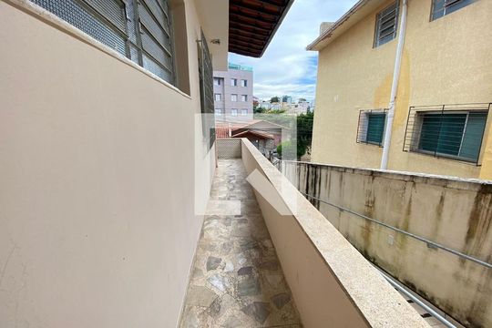Área comum de casa à venda com 4 quartos, 280m² em Colégio Batista, Belo Horizonte