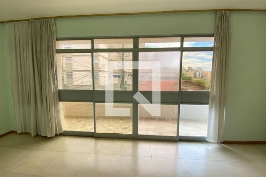 Sala de casa à venda com 4 quartos, 280m² em Colégio Batista, Belo Horizonte
