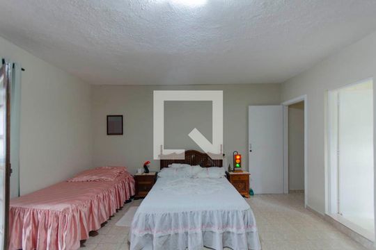 Suíte 1 de casa à venda com 3 quartos, 360m² em Cidade Líder, São Paulo
