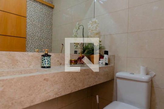 Lavabo de casa à venda com 3 quartos, 360m² em Cidade Líder, São Paulo