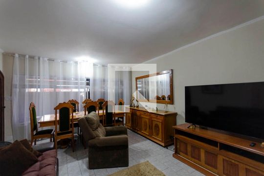 Sala de casa à venda com 3 quartos, 360m² em Cidade Líder, São Paulo