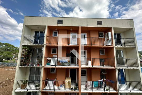 Vista da sacada de apartamento para alugar com 2 quartos, 47m² em Roselândia, Novo Hamburgo