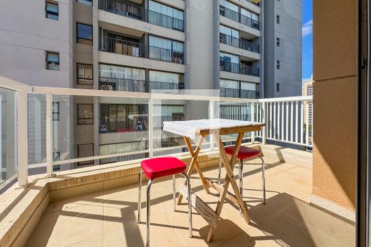 Varanda de kitnet/studio para alugar com 1 quarto, 30m² em Vila Mariana, São Paulo