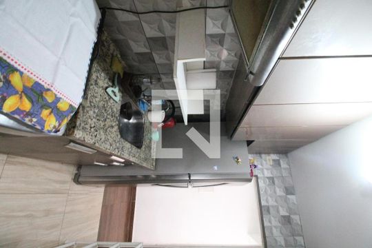 Cozinha e Área de Serviço de apartamento à venda com 2 quartos, 47m² em Jardim Belém, São Paulo