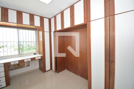 Quarto 1 de apartamento à venda com 3 quartos, 70m² em Penha Circular, Rio de Janeiro