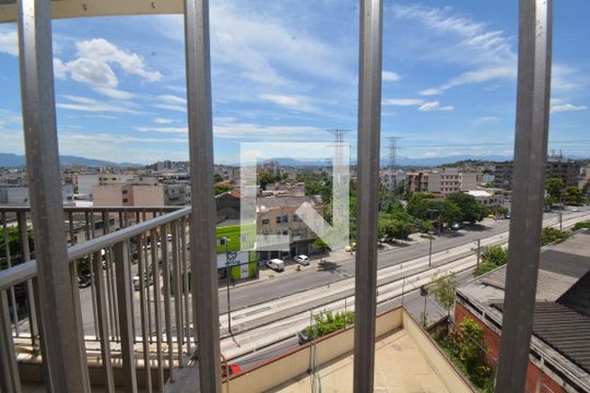 Vista do Quarto 1 de apartamento à venda com 3 quartos, 70m² em Penha Circular, Rio de Janeiro