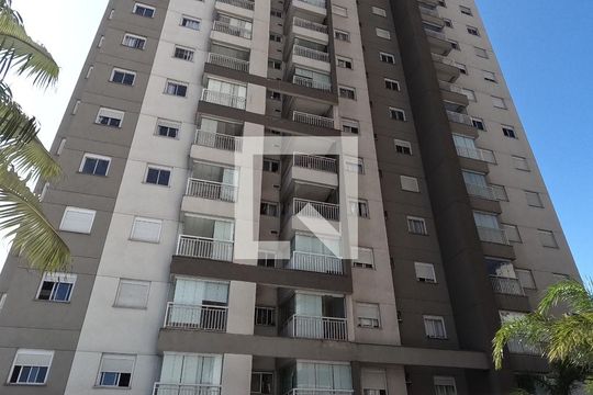 Fachada do bloco de apartamento para alugar com 2 quartos, 62m² em Vila Augusta, Guarulhos