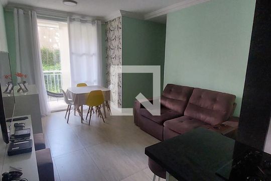 Sala de apartamento à venda com 3 quartos, 62m² em Vila Antonieta, São Paulo