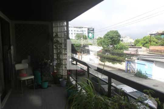 Sacada de apartamento à venda com 4 quartos, 126m² em Freguesia (jacarepaguá), Rio de Janeiro