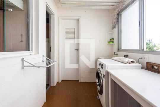 Área de Serviço de apartamento à venda com 4 quartos, 120m² em Alto de Pinheiros, São Paulo