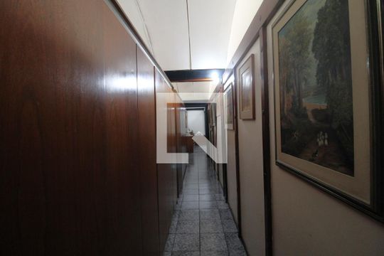 Corredor de casa à venda com 4 quartos, 750m² em Jardim Ipanema (zona Sul), São Paulo