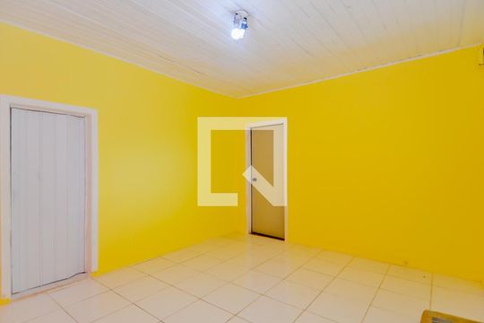Sala de casa à venda com 3 quartos, 275m² em Vila Augusta, Guarulhos