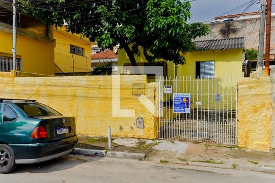 Fachada de casa à venda com 3 quartos, 275m² em Vila Augusta, Guarulhos